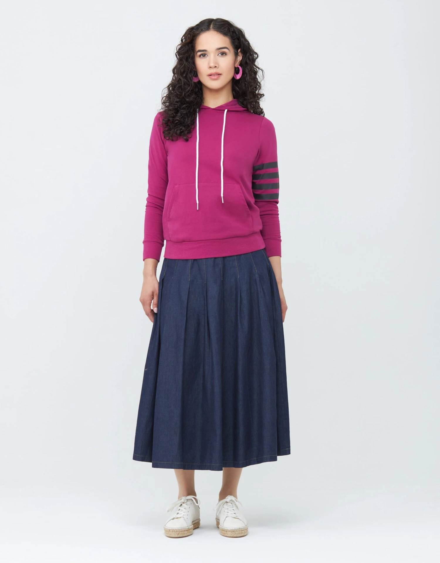 33" Tuck Pleat Skirt With Exposed Zipper And Tan Stitching Denim Blue 2 33" Tuck Pleat Skirt With Exposed Zipper And Tan Stitching Denim Blue - Image 2