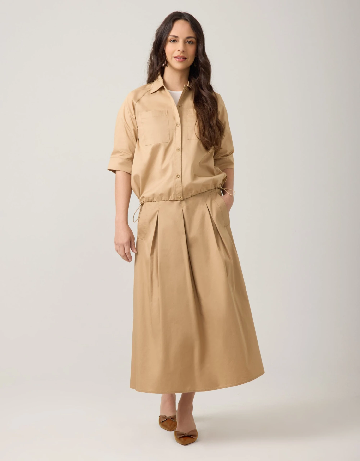 AVID Bungee Button Top With Pockets Camel 2 AVID Bungee Button Top With Pockets Camel - Image 2