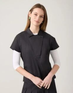 AVID Button Insert Collar Top Black