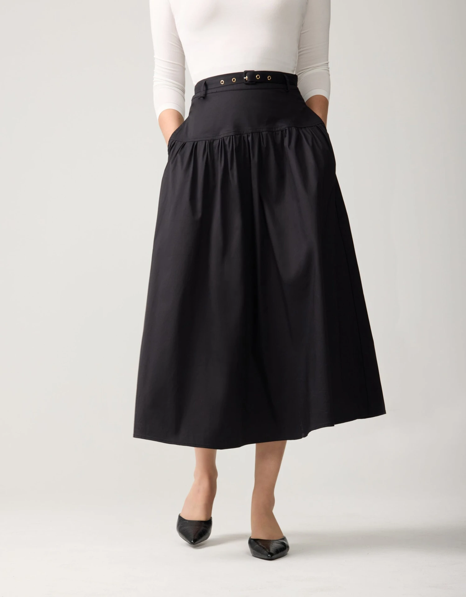 33" Poplin Drop Waist Skirt With Self Belt And Inseam Pockets Black 1 33" Poplin Drop Waist Skirt With Self Belt And Inseam Pockets Black