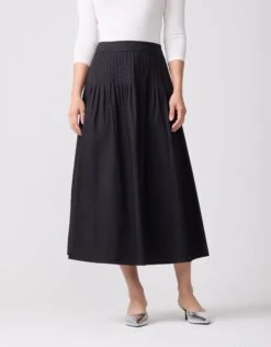 33" Poplin Pintucked Skirt Black