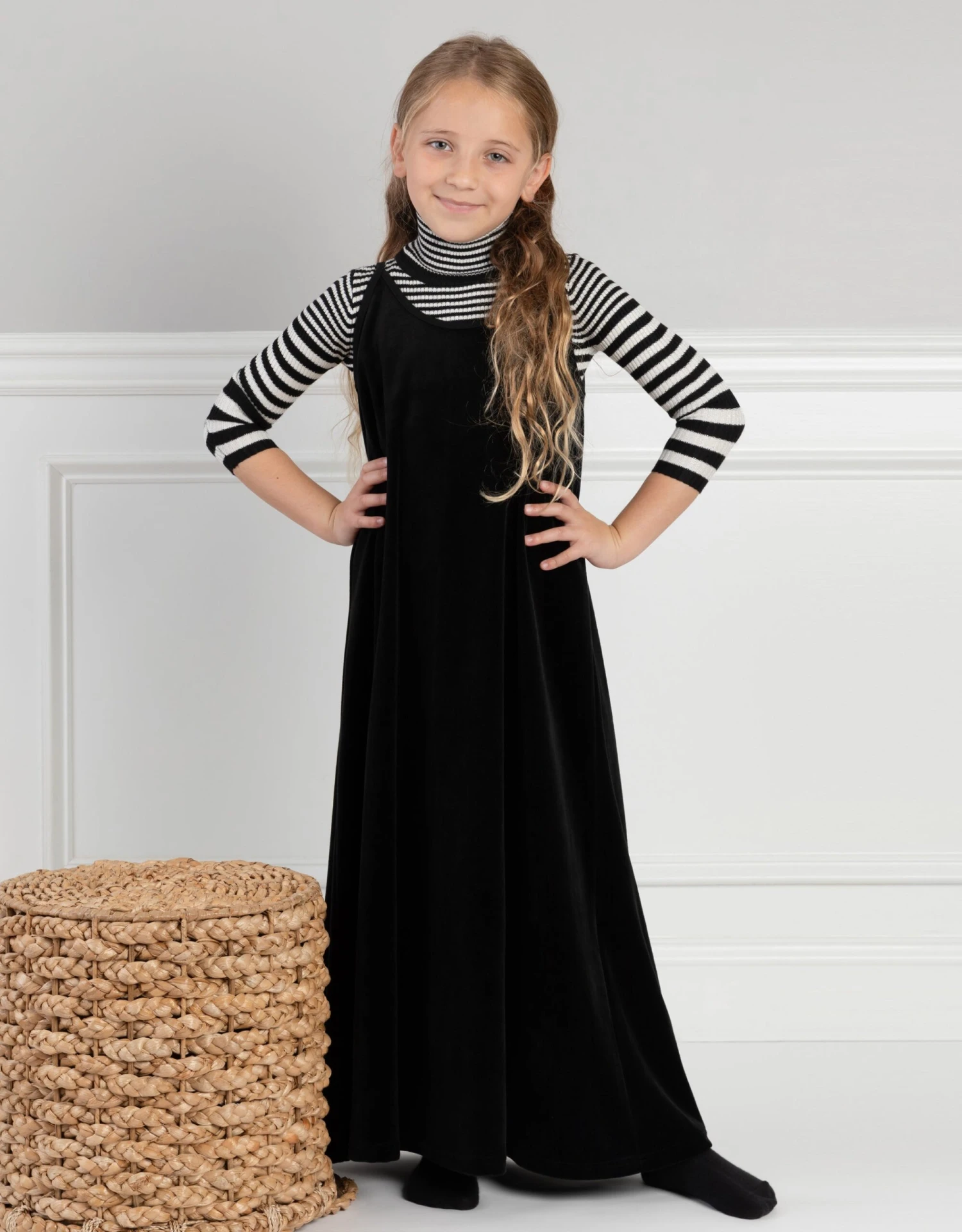Girls Velour Round Neck Spaghetti Strap Maxi Dress Shabbos Jumper 3 Girls Velour Round Neck Spaghetti Strap Maxi Dress Shabbos Jumper - Image 3