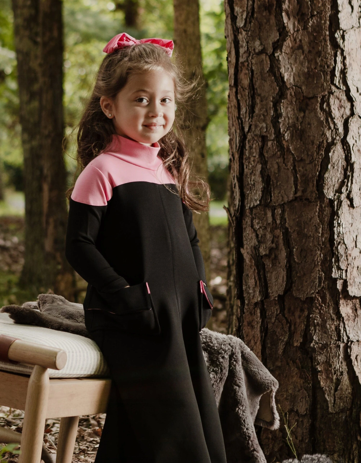 Girls Colorblock Maxi Shabbos Robe With Turtleneck And Cargo Pockets Black Pink 1 Girls Colorblock Maxi Shabbos Robe With Turtleneck And Cargo Pockets Black Pink