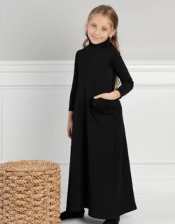 Girls Maxi Shabbos Robe With Turtleneck And Cargo Pockets Black