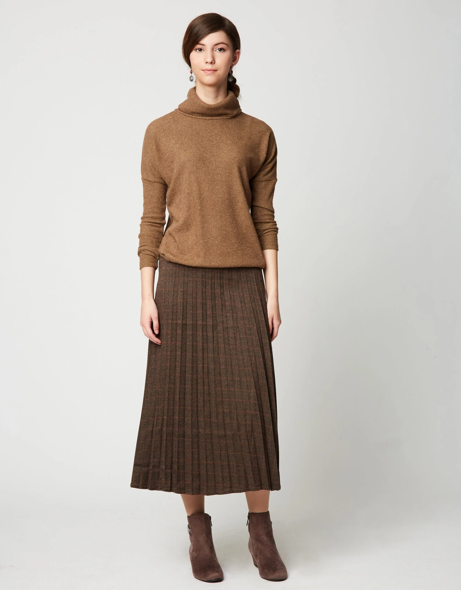 33" Unlined Accordian Pleat Woven Skirt Coffee Plaid 3 33" Unlined Accordian Pleat Woven Skirt Coffee Plaid - Image 3