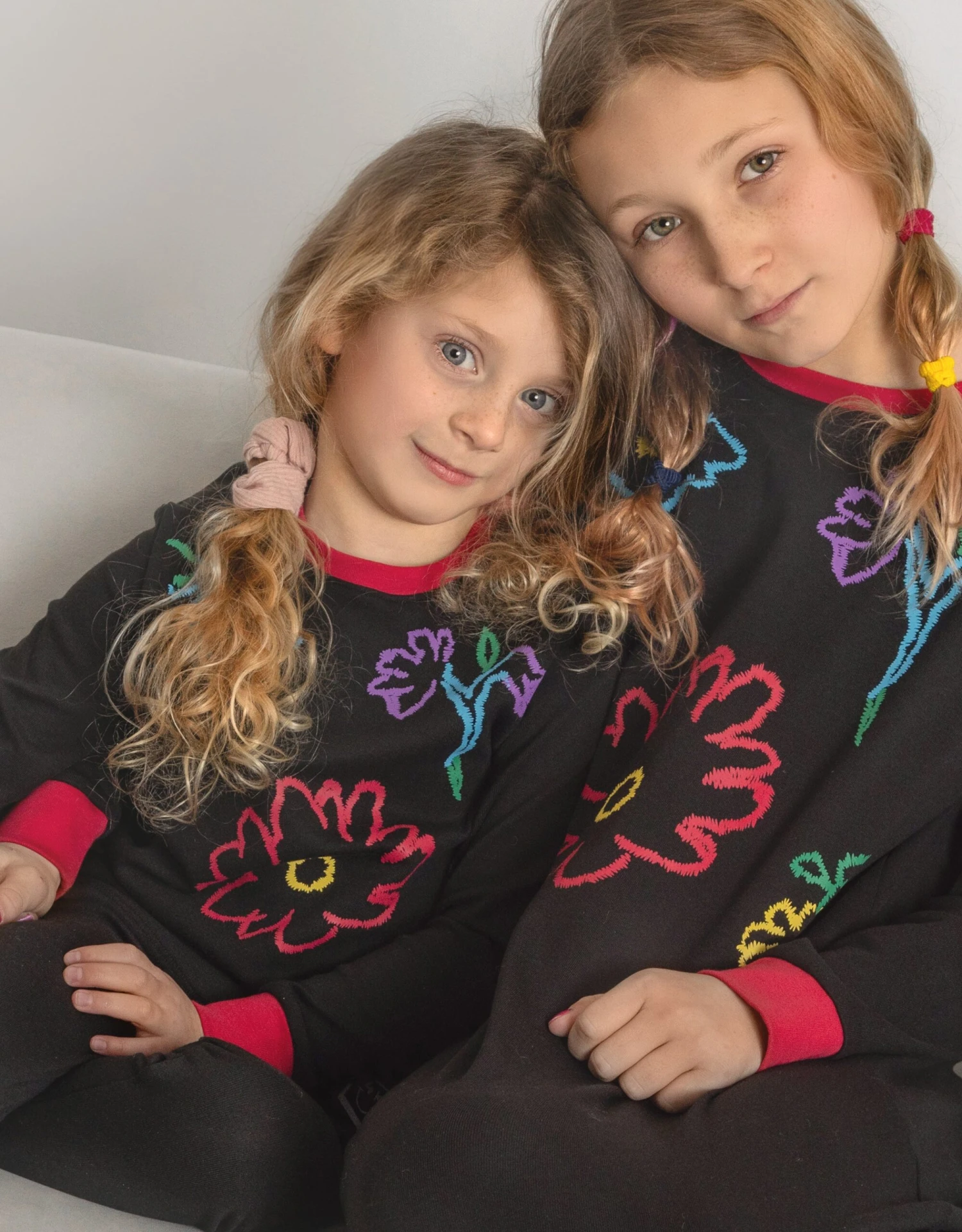 Pima Cotton Fuzzy Flowers Kids Pajamas Legging Playwear Set Black 3 Pima Cotton Fuzzy Flowers Kids Pajamas Legging Playwear Set Black - Image 3