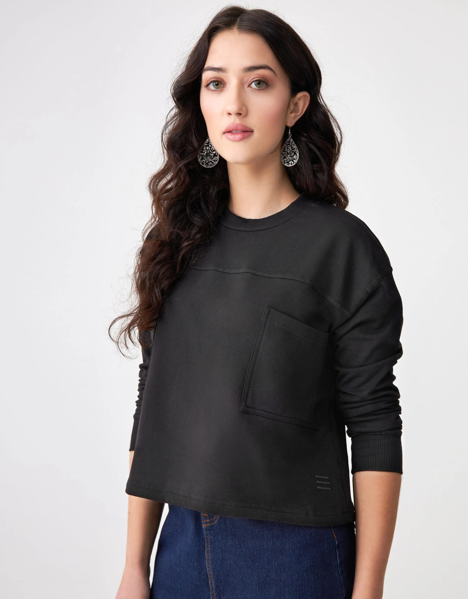 Cactus French Terry Cropped Pocket Sweatshirt Black 1 Cactus French Terry Cropped Pocket Sweatshirt Black