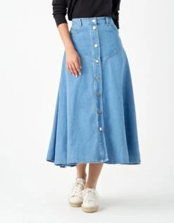 33" Western Stud Button Skirt Medium Blue Denim