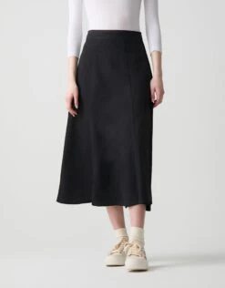 33" Denim Twill Skirt With Inseam Pockets Black