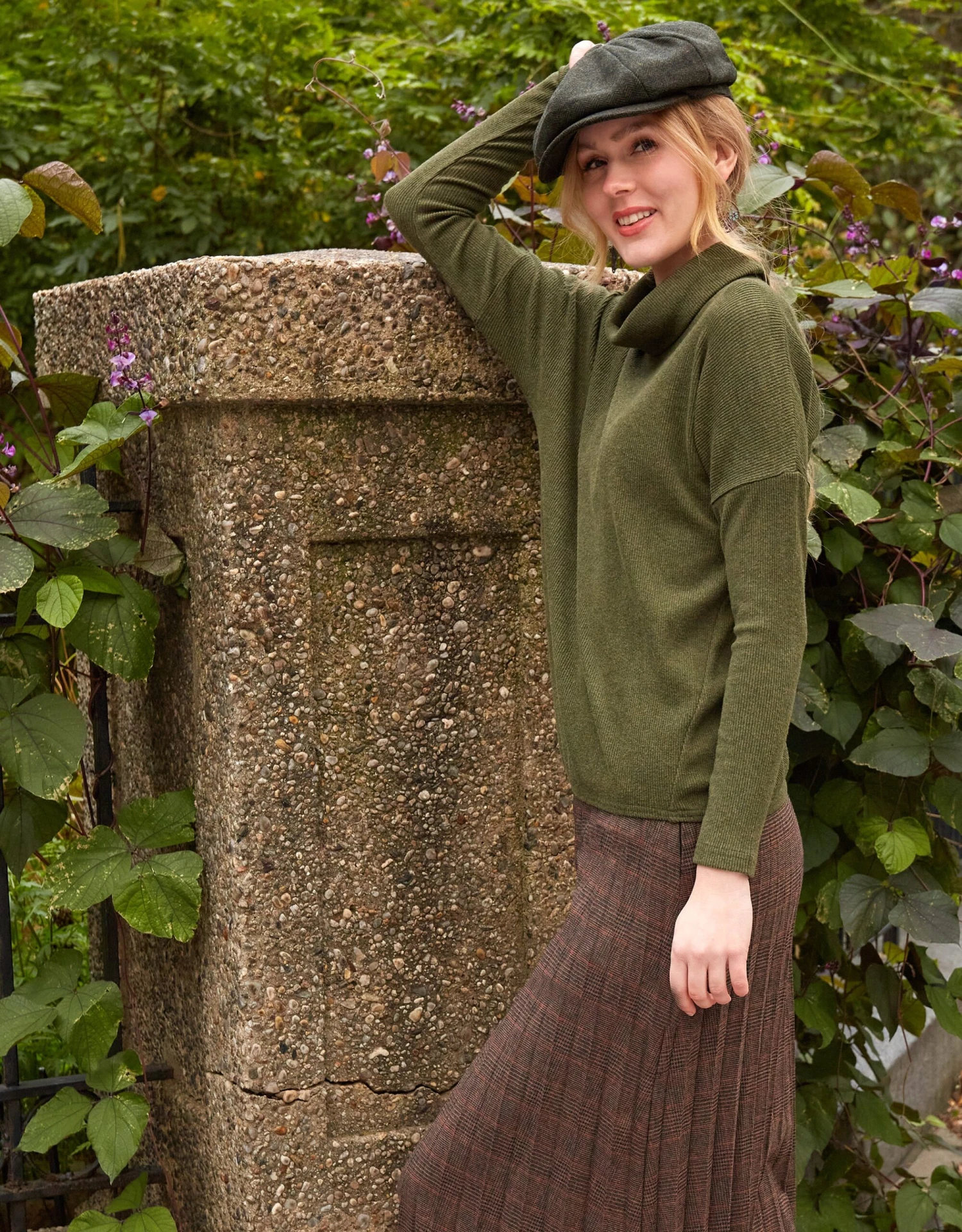 33" Unlined Accordian Pleat Woven Skirt Coffee Plaid 2 33" Unlined Accordian Pleat Woven Skirt Coffee Plaid - Image 2