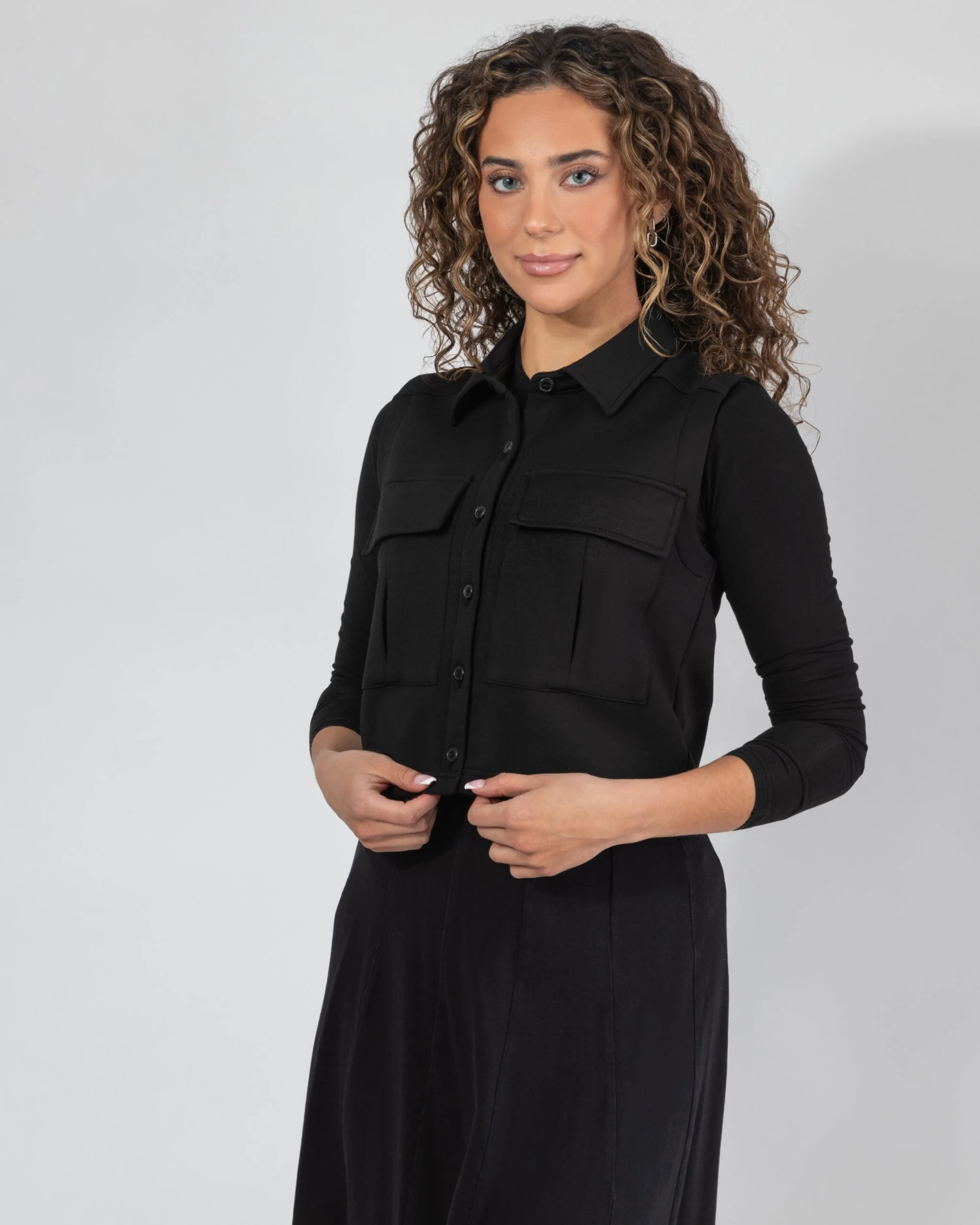 VEST 2 VEST - Image 2