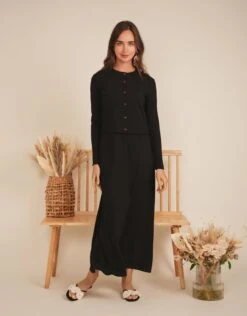 Ribbed Cropped Cardigan