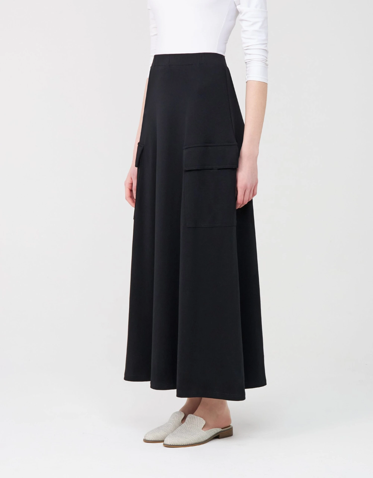 29"-33"-37" Jersey Aline Skirt With Elastic Waist And Cargo Pockets 3 29"-33"-37" Jersey Aline Skirt With Elastic Waist And Cargo Pockets - Image 3