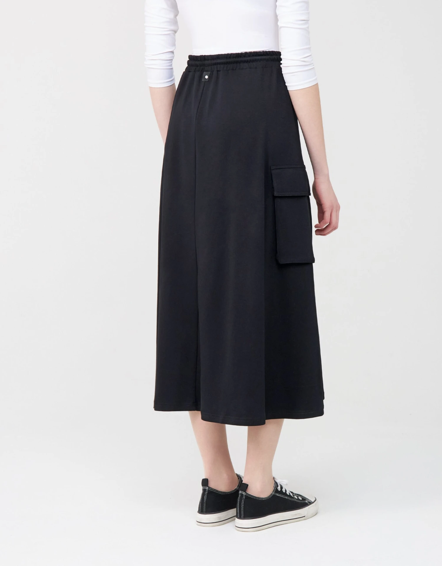 29"-33"-37" Jersey Skirt With Elastic Drawstring Waist And Cargo Pockets 4 29"-33"-37" Jersey Skirt With Elastic Drawstring Waist And Cargo Pockets - Image 4