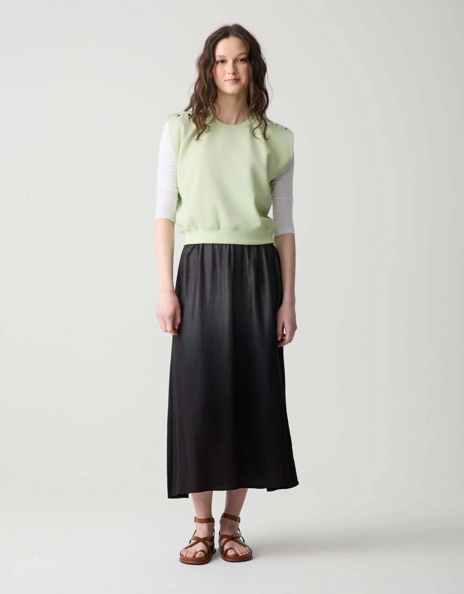 33" - 39" Elastic Waist Soft Skirt Ombré Black Denim 2 33" - 39" Elastic Waist Soft Skirt Ombré Black Denim - Image 2