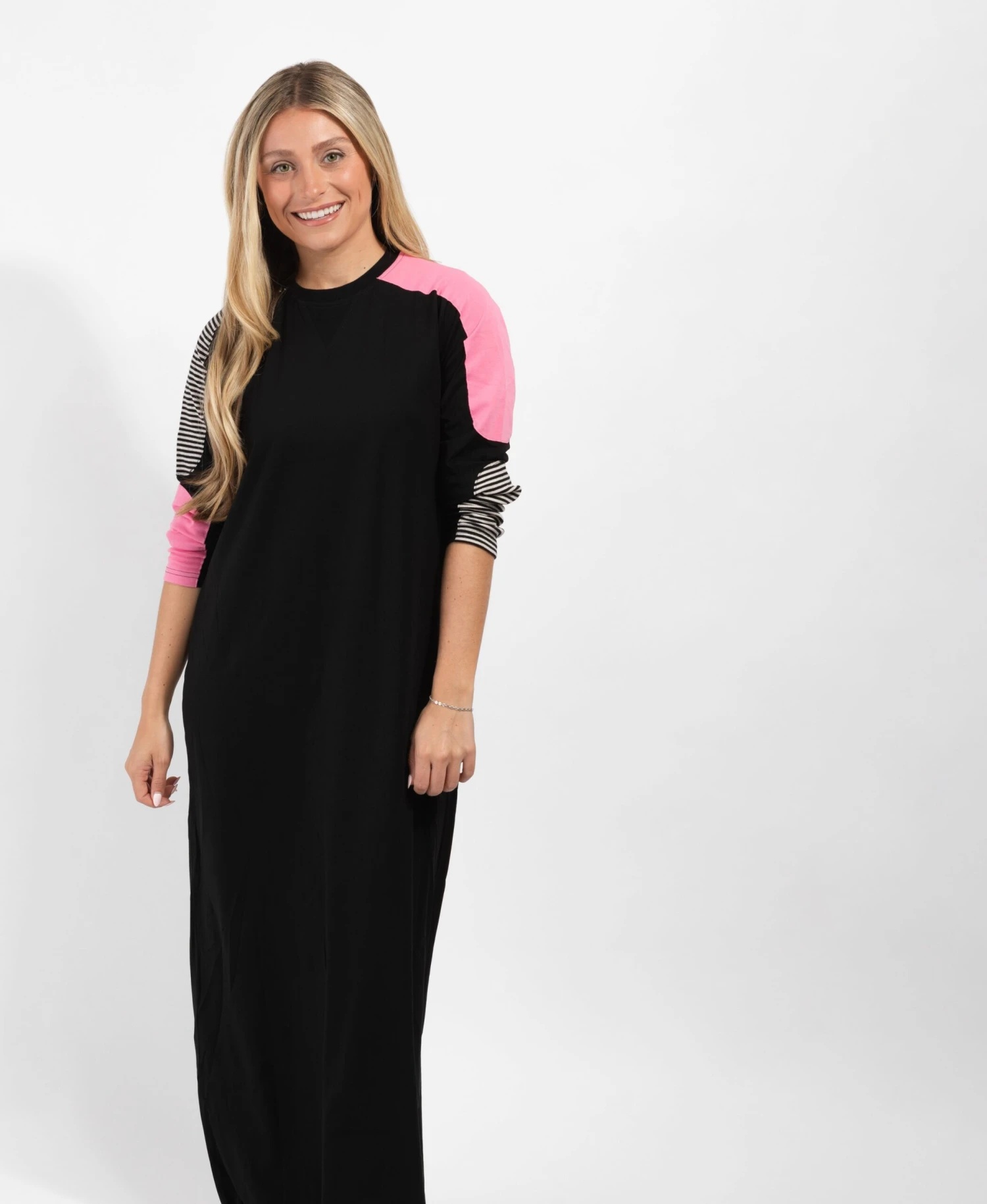 Red And Stripes Patch Nightgown 3 Red And Stripes Patch Nightgown - Image 3