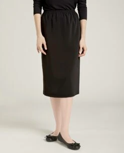 27" Straight Crepe Skirt Black